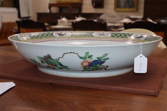 A large Chinese famille verte dish diameter 56cm